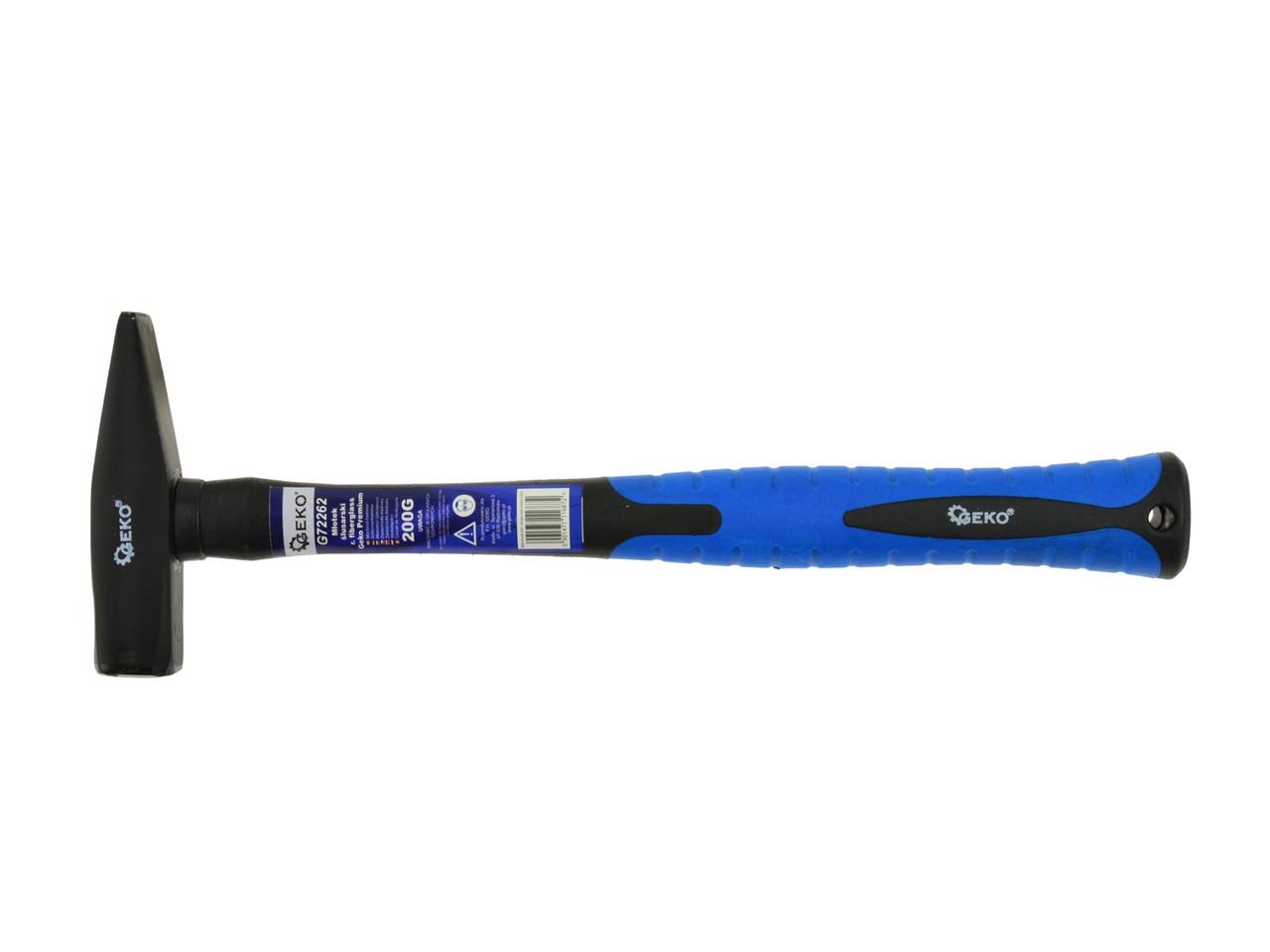 Молоток слюсара GeKo premium з ручкою зі скловолокна покритого TPR 0,2 кг (G72262) - фото 1 Молоток слюсара GeKo premium з ручкою зі скловолокна покритого TPR 0,2 кг (G72262) - фото 1