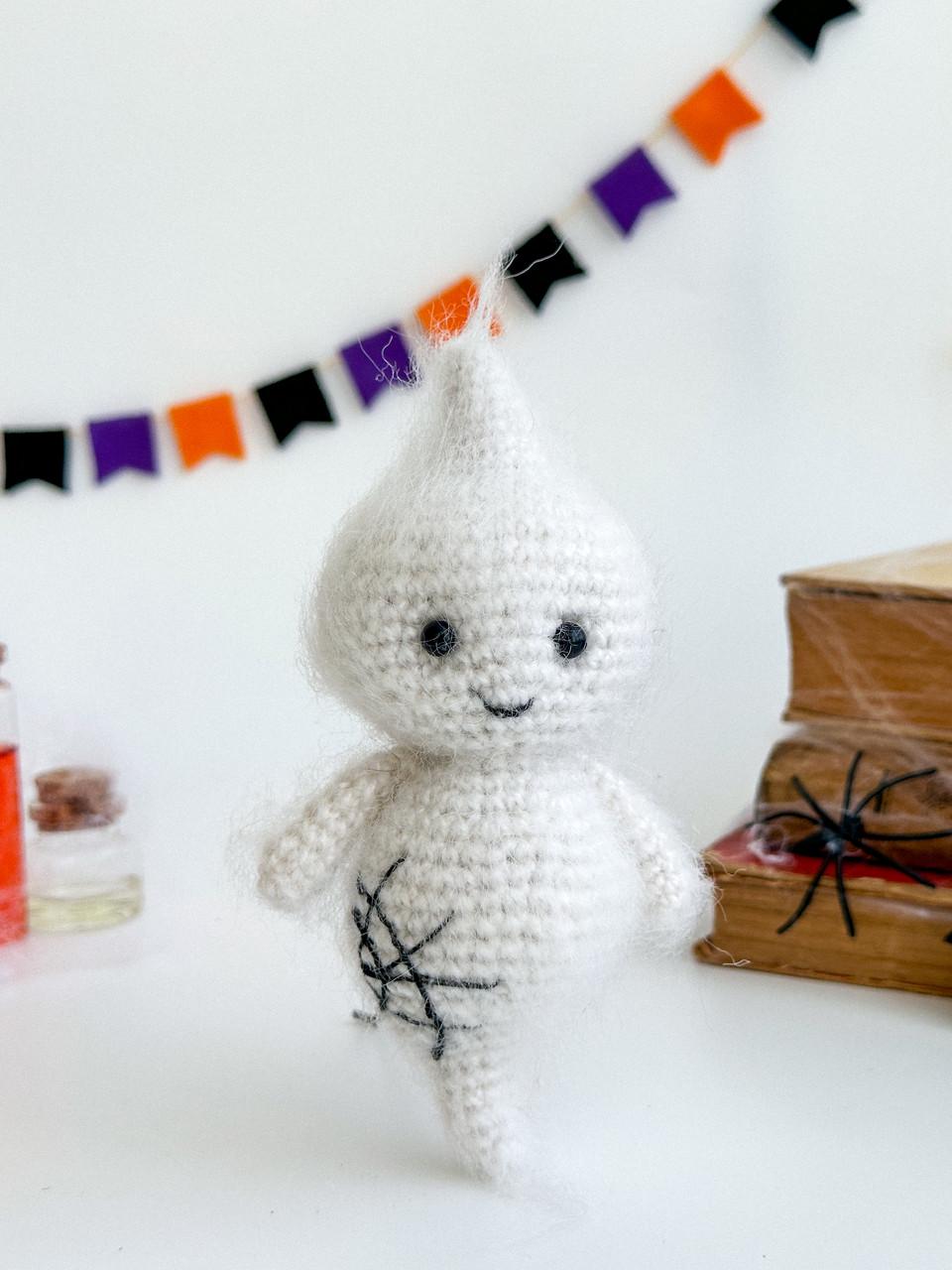 Игрушка вязаная Призрак из мохера (29528468)