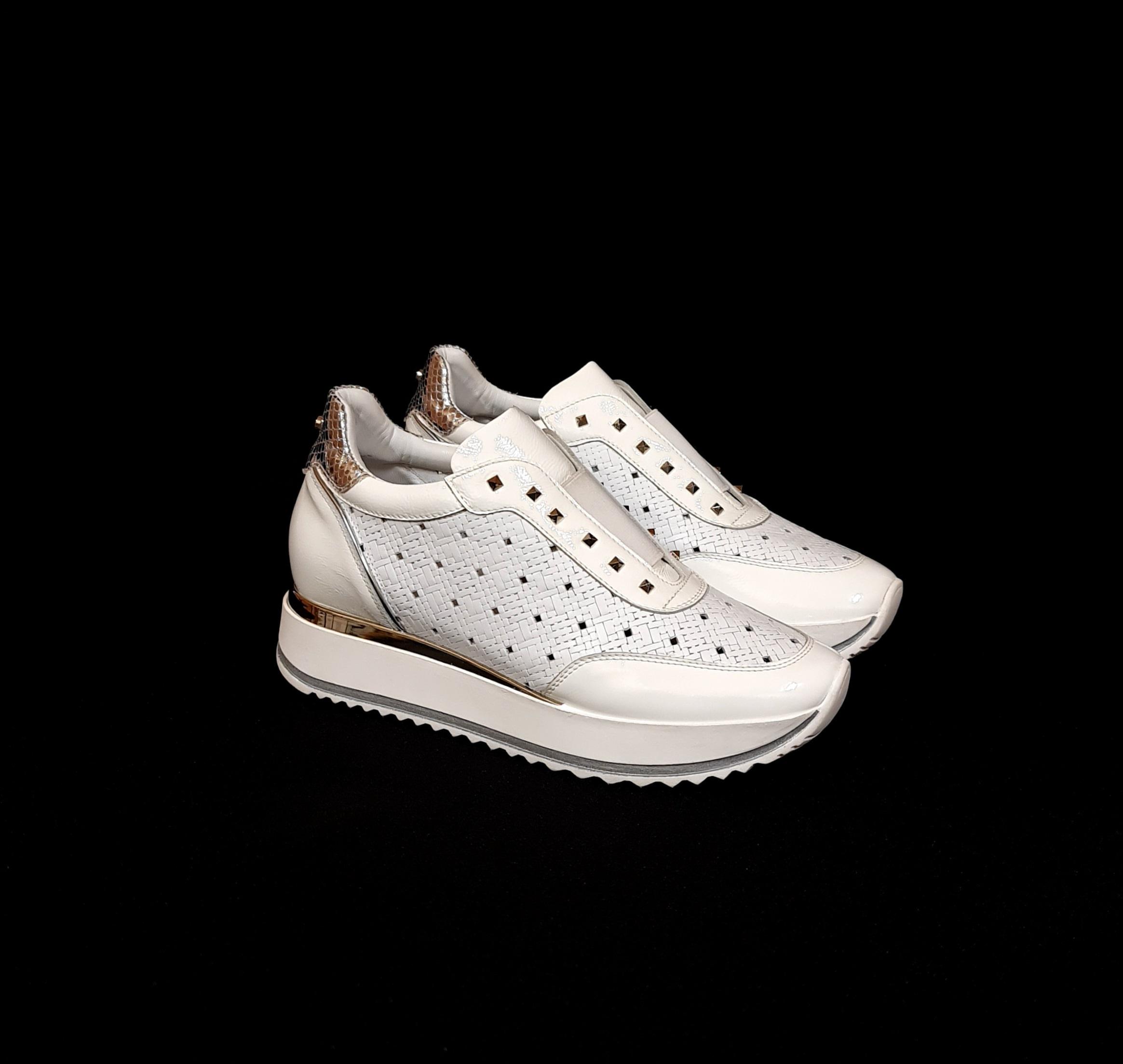 Мокасіни жіночі Kelton шкіра демісезон танкетка 5 см р. 37 Білий (90311) - фото 5 Мокасіни жіночі Kelton шкіра демісезон танкетка 5 см р. 37 Білий (90311) - фото 5