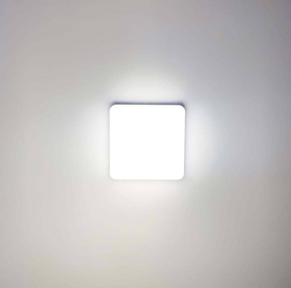 Накладной светильник квадратной формы 15х15 см (18002 SQ) - фото 3 Накладной светильник квадратной формы 15х15 см (18002 SQ) - фото 3