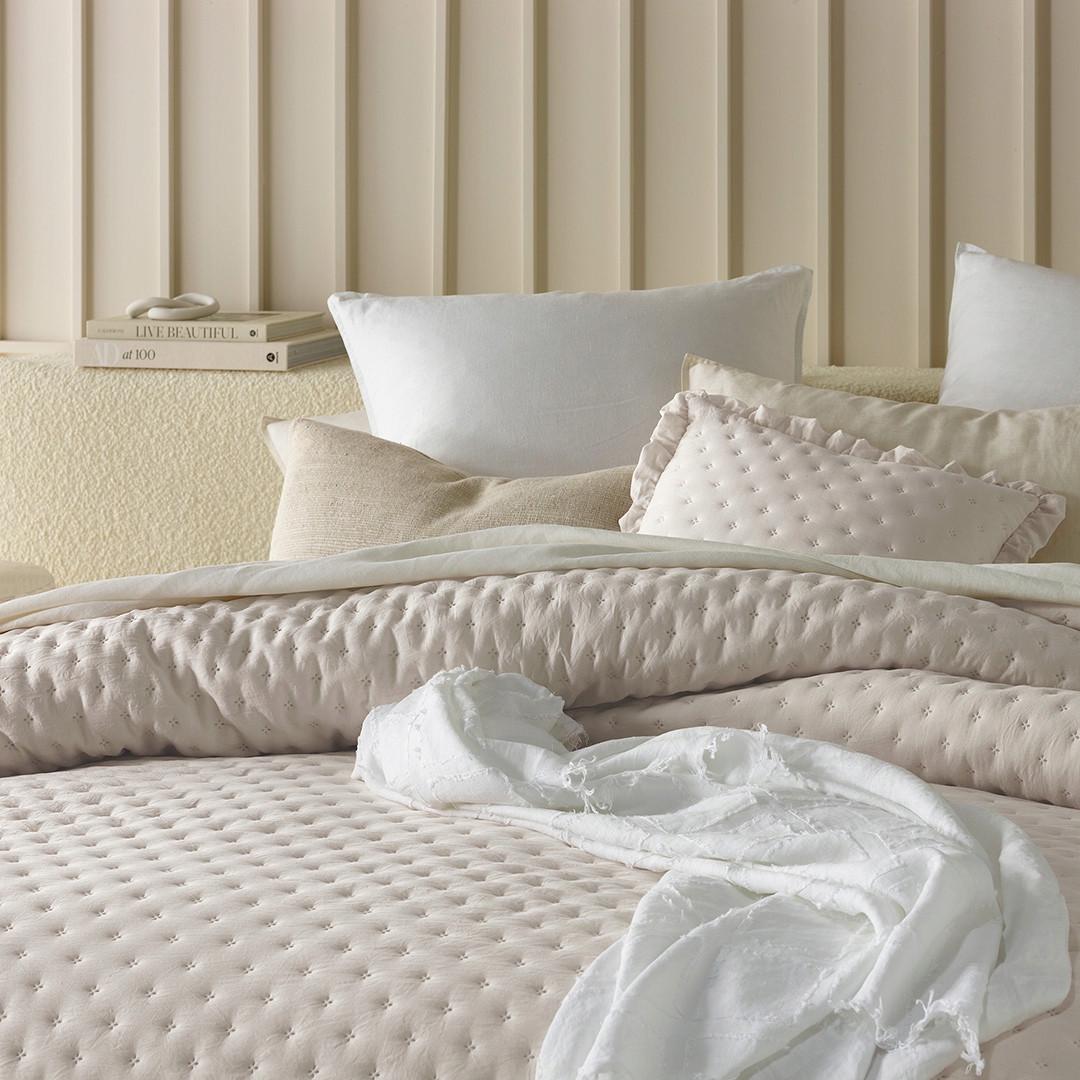 Покрывало Gockowiak Room99 Molly полиэстер 200x220 см Бежевый (2605799856) - фото 2