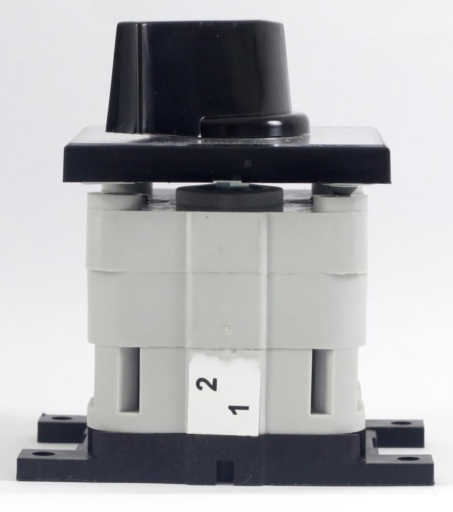 Пакетный переключатель Spamel LK40-1.4218/P03 40A 1-2 2 положения - фото 4 Пакетный переключатель Spamel LK40-1.4218/P03 40A 1-2 2 положения - фото 4