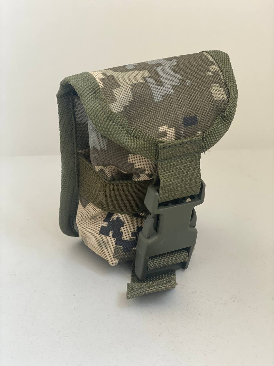 Подсумок для гранаты Clefers Tac ГК1 П molle oxford 600D Пиксель (5024602)