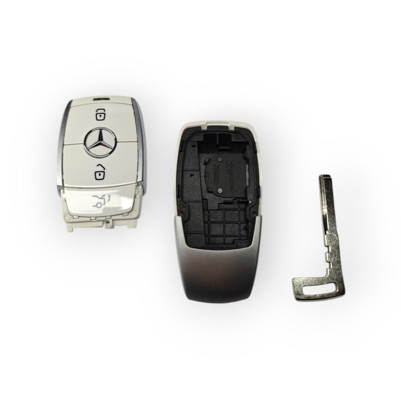 Корпус ключа Mercedes на 3 кнопки W213 Белый (2407041503) Корпус ключа Mercedes на 3 кнопки W213 Белый (2407041503)