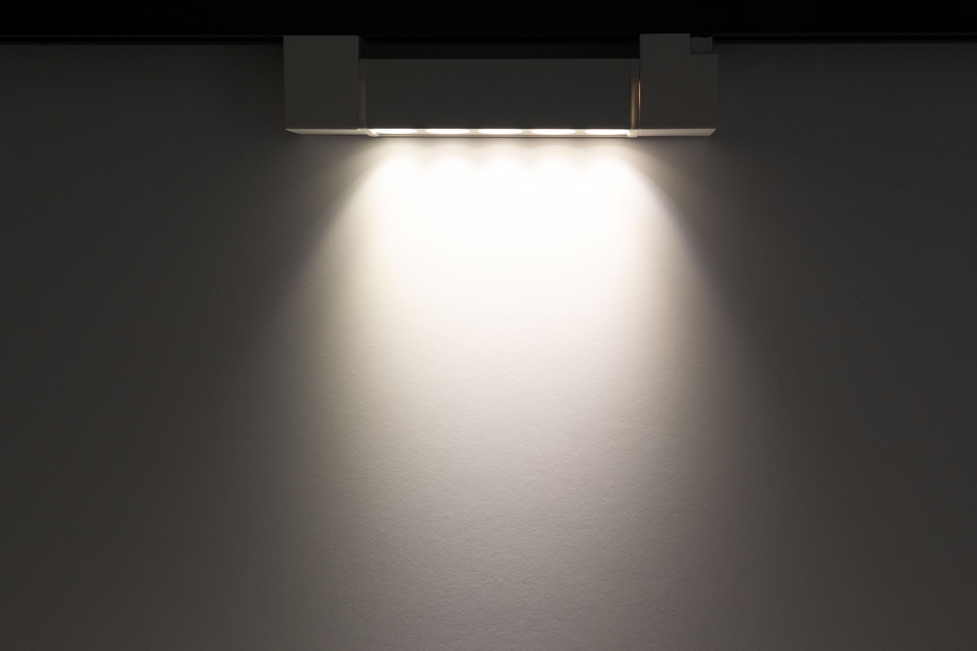 Трековый светильник Prolum M27 Series-GF 4000К 220V 10W Белый (28925691) - фото 2 Трековый светильник Prolum M27 Series-GF 4000К 220V 10W Белый (28925691) - фото 2