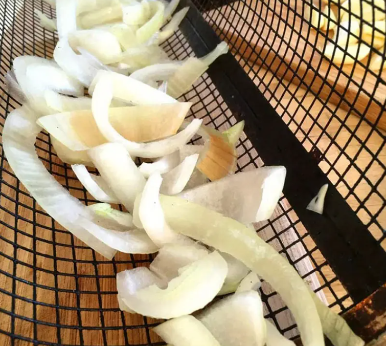 Решітка циліндрична для гриля та барбекю з нержавіючої сталі 30х9 см (Н-1303) - фото 10 Решітка циліндрична для гриля та барбекю з нержавіючої сталі 30х9 см (Н-1303) - фото 10