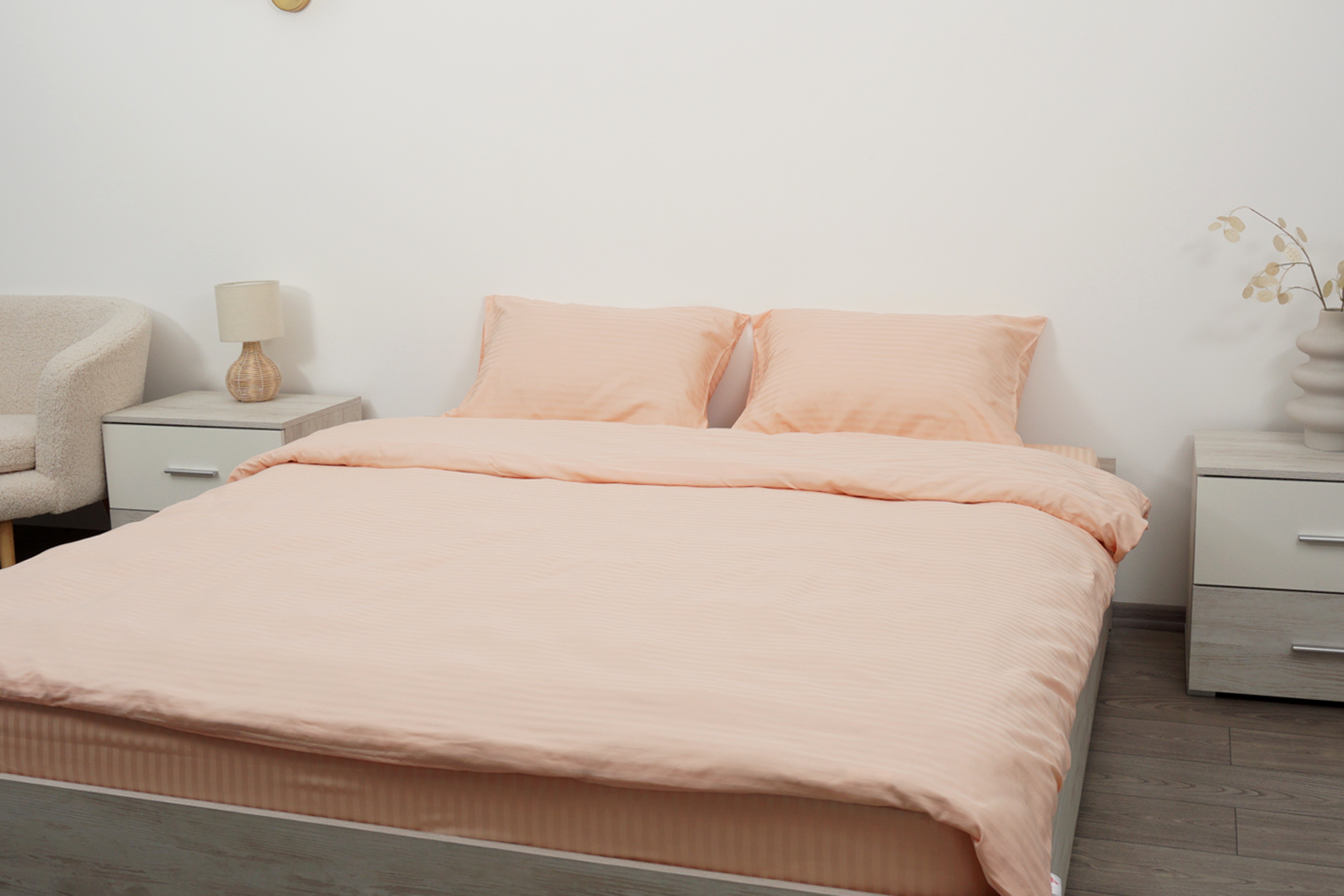 Комплект постельного белья семейный Amore pudra1206 страйп-сатин Пудровий (KPB-As-STLux-pudra1206 70x70_) - фото 2 Комплект постельного белья семейный Amore pudra1206 страйп-сатин Пудровий (KPB-As-STLux-pudra1206 70x70_) - фото 2