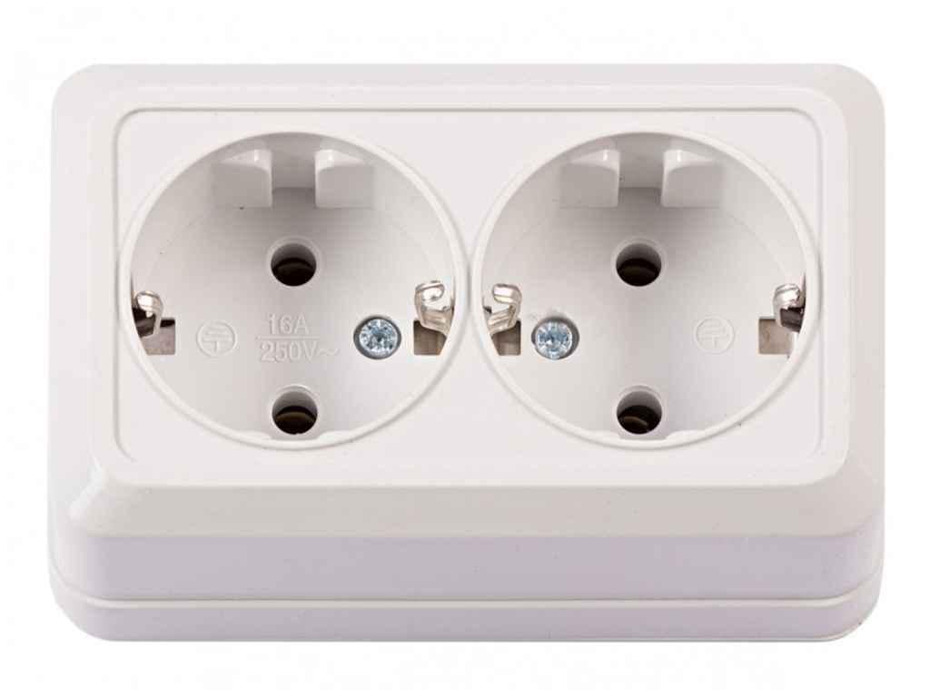 Розетка Luxel двойная с заземлением O Белый (1017768)
