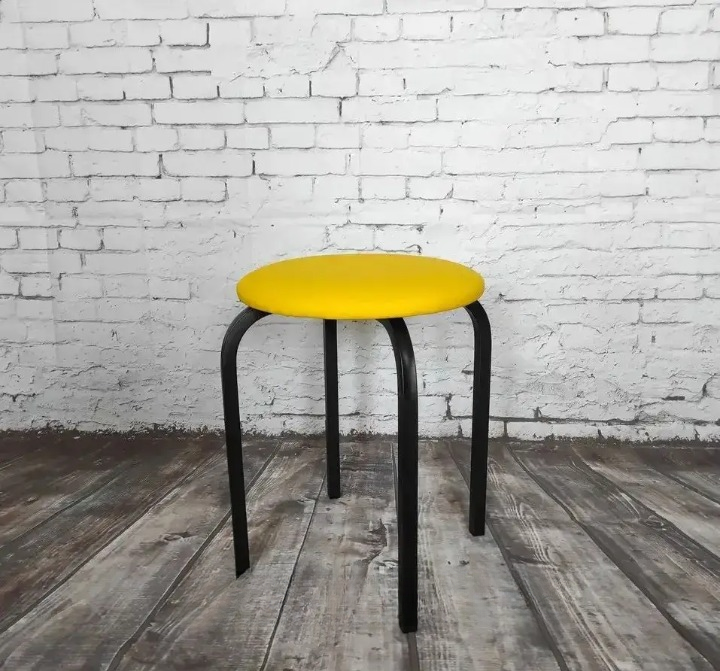 Табурет кухонний Стандарт 30х45 см Жовтий/Чорний (28373729)