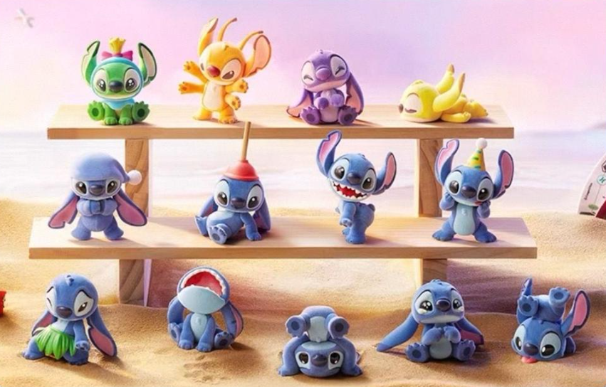Фигурка Disney Pop Mart Лило и Стич Little Emotions Series blind box в ассортименте (34986608)