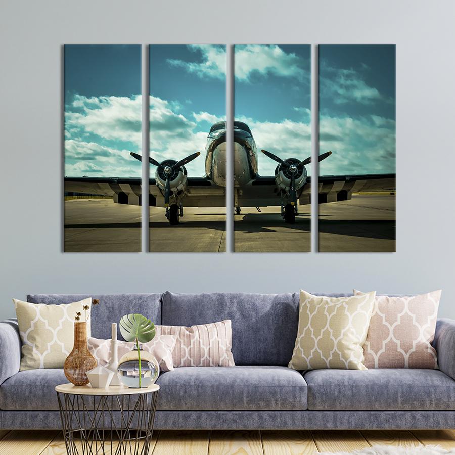 Картина на холсте Самолёт под облачным небом 149x93 см (1380-41)