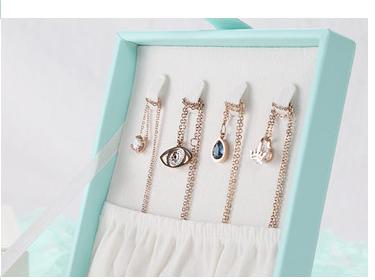 Шкатулка для украшений компактная из экокожи 12х12х5 см Голубой (ШДД-11-1) - фото 6 Шкатулка для украшений компактная из экокожи 12х12х5 см Голубой (ШДД-11-1) - фото 6