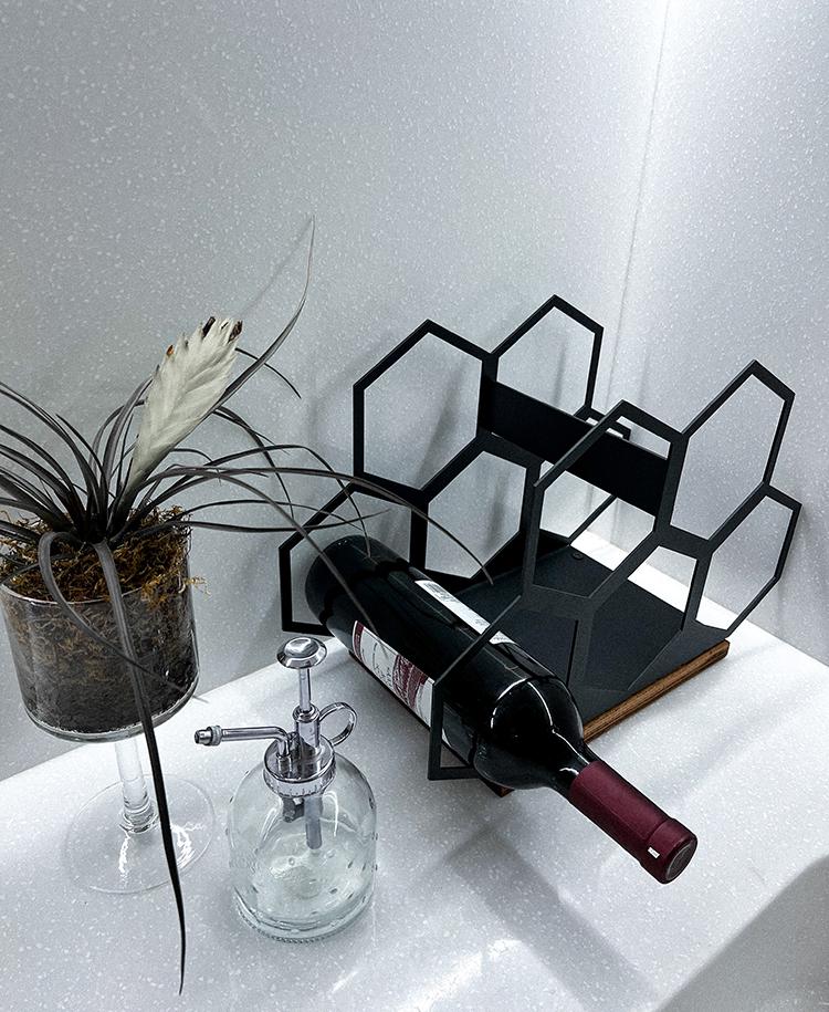 Подставка для вина NC Home Соты из деревянного основания на 5 бутылок (110227) - фото 6 Подставка для вина NC Home Соты из деревянного основания на 5 бутылок (110227) - фото 6