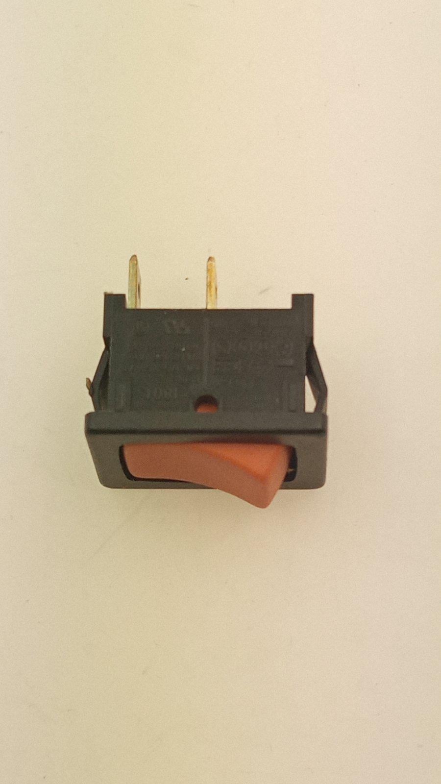 Выключатель 1801.0153 2pin 30mA-12V (17307)
