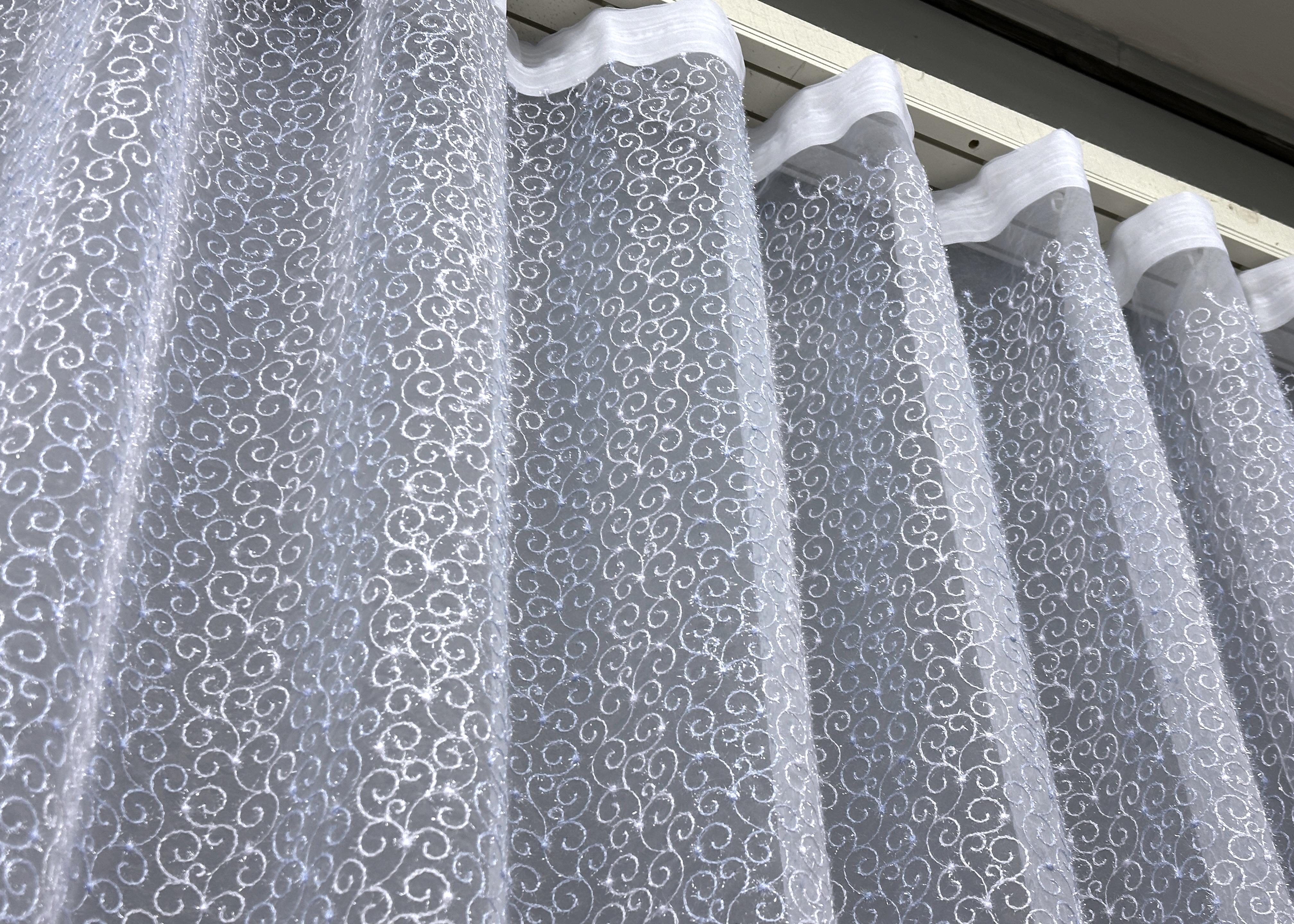 Тюль VR-Textil 1686т Органза з вишивкою та люрексом 300х270 см Блакитний/Білий (42-0725) - фото 10 Тюль VR-Textil 1686т Органза з вишивкою та люрексом 300х270 см Блакитний/Білий (42-0725) - фото 10