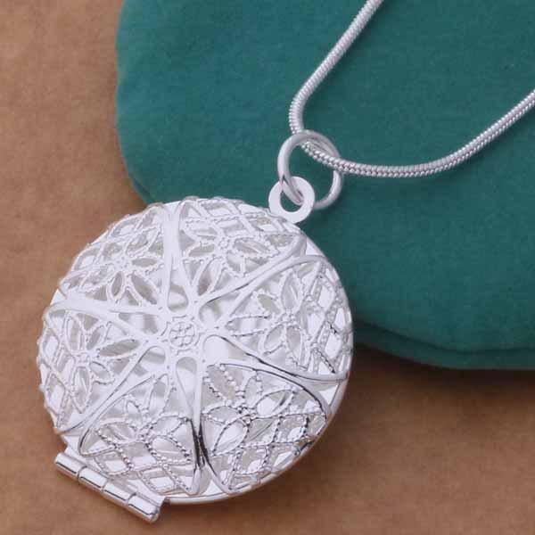 Медальон под фото в форме ажурного круга из ювелирного сплава (28066)