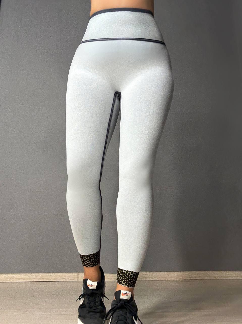 Лосины женские You Are Peri 24052 утепленные на флисе пуш-ап с надписью S Серый (4968) - фото 7 Лосины женские You Are Peri 24052 утепленные на флисе пуш-ап с надписью S Серый (4968) - фото 7