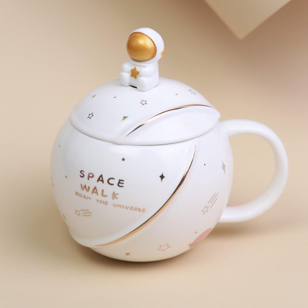 Чашка з кришкою і ложкою керамічна Космонавт 350 мл Білий (00000010471)