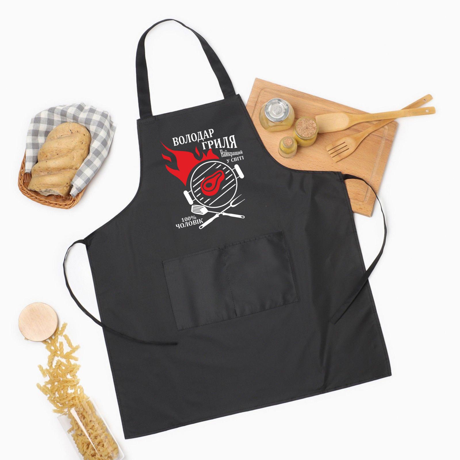 Фартух з принтом "Володар грилю" 73х64 см Чорний (415468) - фото 2 Фартух з принтом "Володар грилю" 73х64 см Чорний (415468) - фото 2