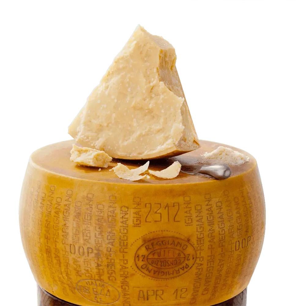 Сыр пармезан Parmareggio Parmigiano Reggiano выдержка 30 месяцев 250 г (1052174799) - фото 5 Сыр пармезан Parmareggio Parmigiano Reggiano выдержка 30 месяцев 250 г (1052174799) - фото 5