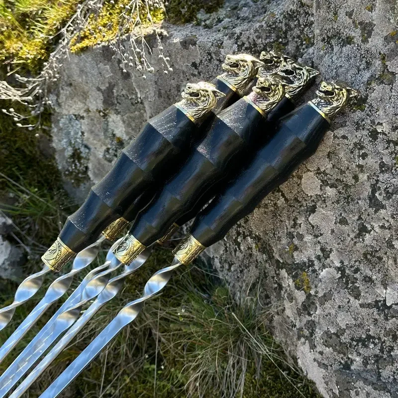 Шампура для шашлыка с деревянной ручкой Gorillas BBQ SKK61 Волк 6 шт. (2625062464) - фото 2 Шампура для шашлыка с деревянной ручкой Gorillas BBQ SKK61 Волк 6 шт. (2625062464) - фото 2