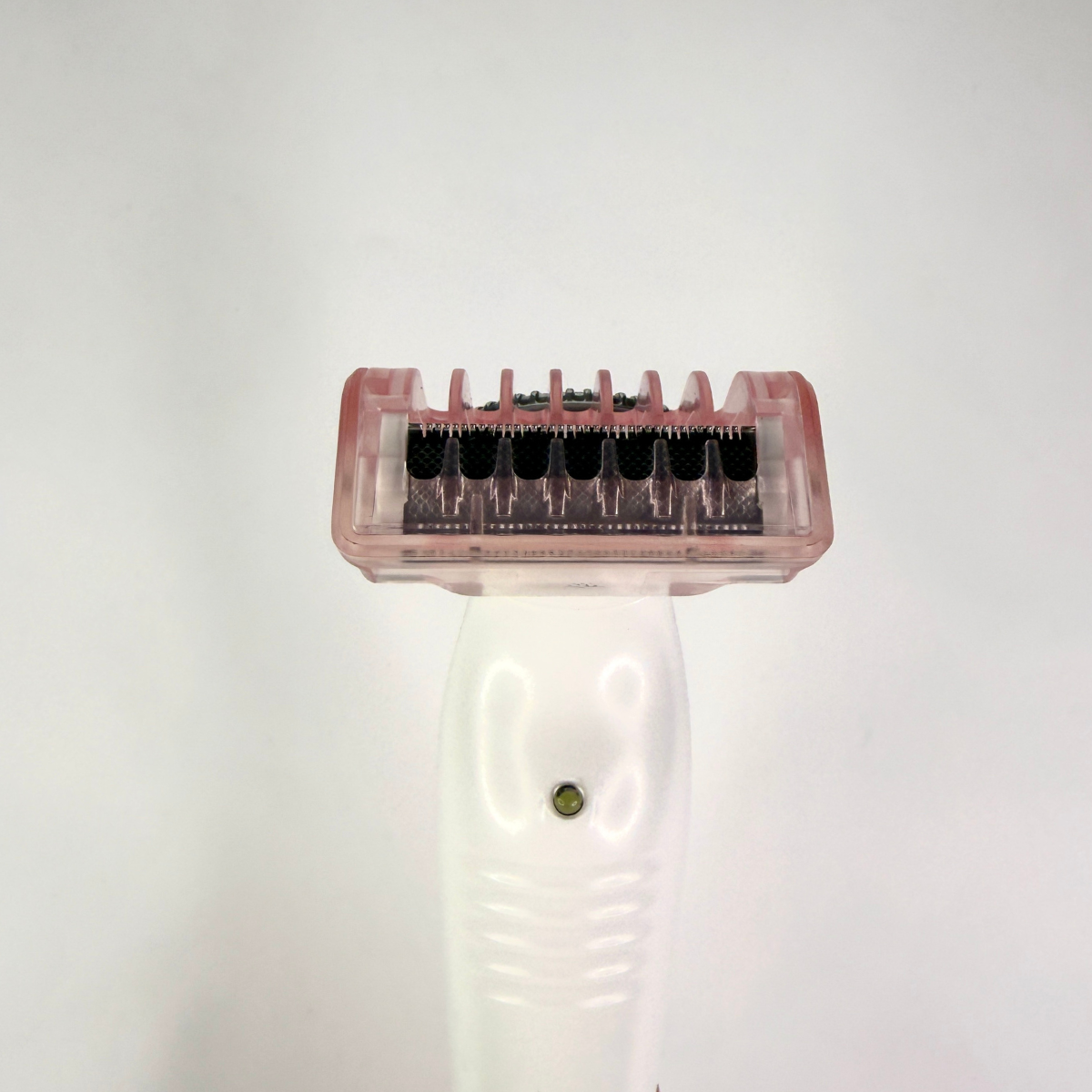 Електробритва жіноча DSP для тіла із сухим голінням White/Pink (70136EJ) - фото 8 Електробритва жіноча DSP для тіла із сухим голінням White/Pink (70136EJ) - фото 8