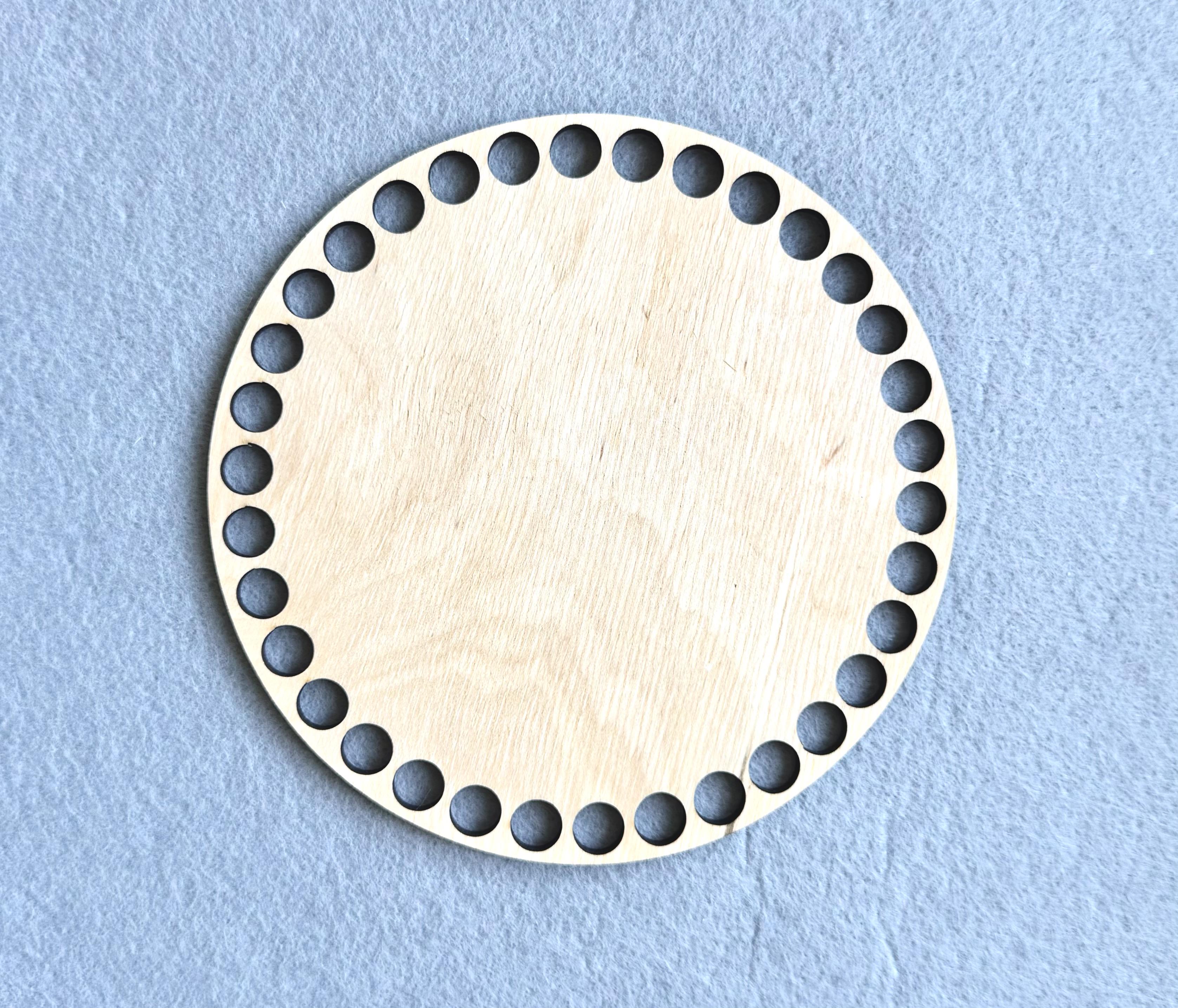 Донышко круглое для сумок и корзинок 12 см (22239) Донышко круглое для сумок и корзинок 12 см (22239)