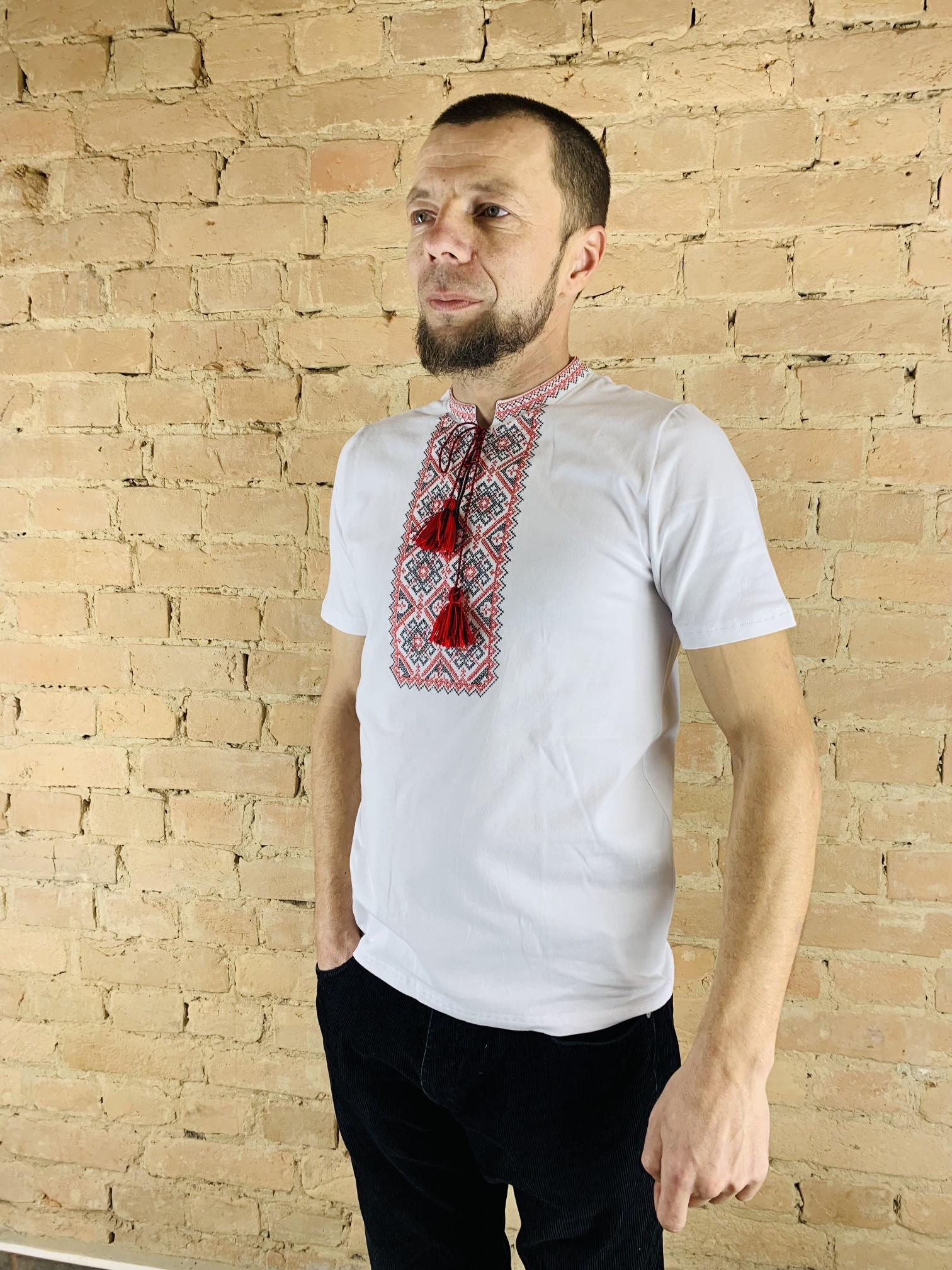 Вишиванка-футболка чоловіча з червоно-чорним орнаментом XL Білий (4437/XL)