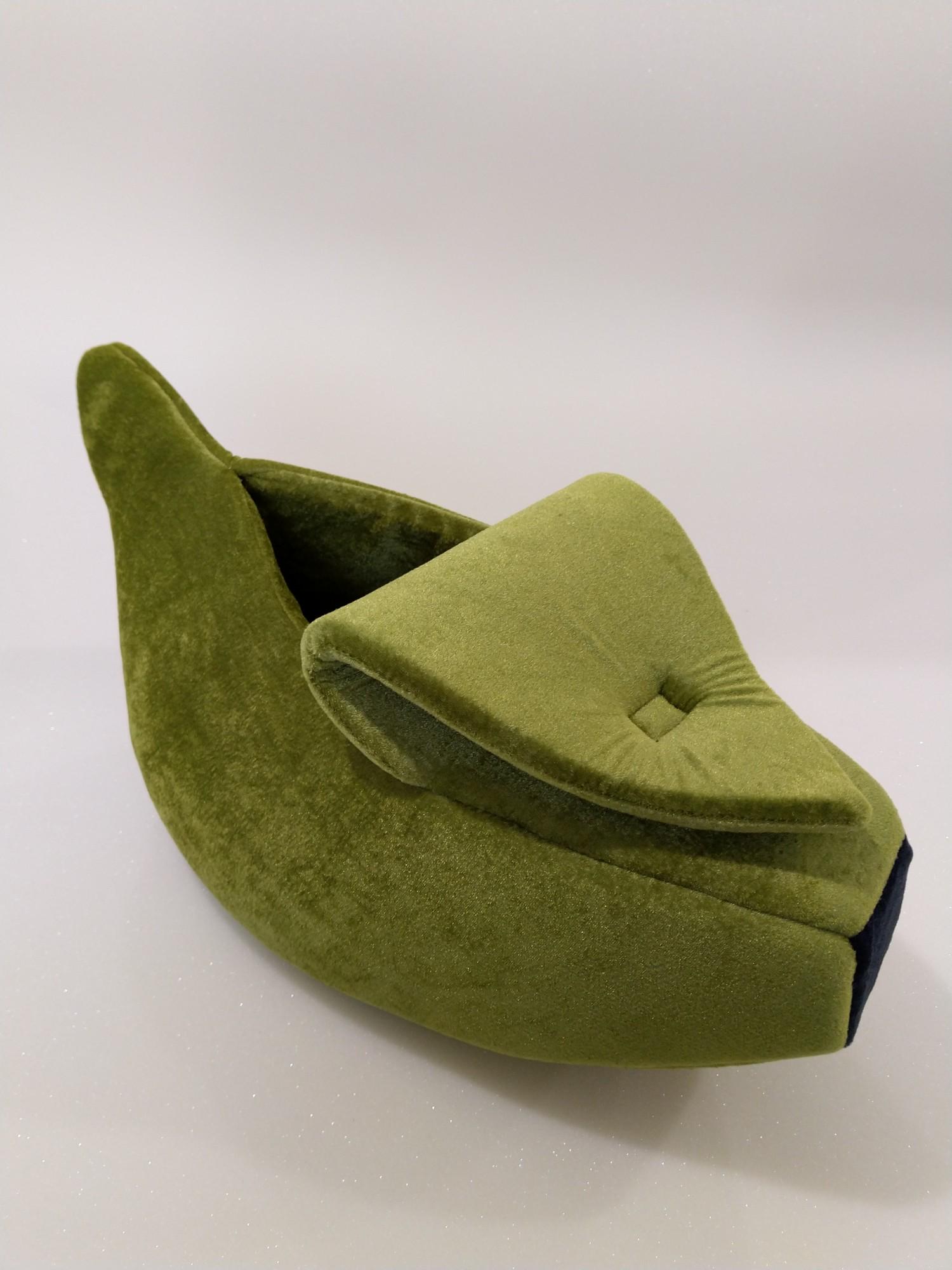 Домик-лежак для кошек и собак Luch home Банан 54х27х30 см Хаки (26857910) - фото 3 Домик-лежак для кошек и собак Luch home Банан 54х27х30 см Хаки (26857910) - фото 3