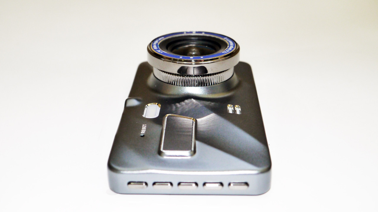 Видеорегистратор сенсорный DVR-A10TP 4" Full HD с выносной камерой заднего вида (DVR-A10TP) - фото 6 Видеорегистратор сенсорный DVR-A10TP 4" Full HD с выносной камерой заднего вида (DVR-A10TP) - фото 6