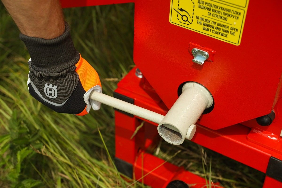 Подрібнювач гілок Arpal на шматки дров до трактора (АМ-120ТР) - фото 10 Подрібнювач гілок Arpal на шматки дров до трактора (АМ-120ТР) - фото 10