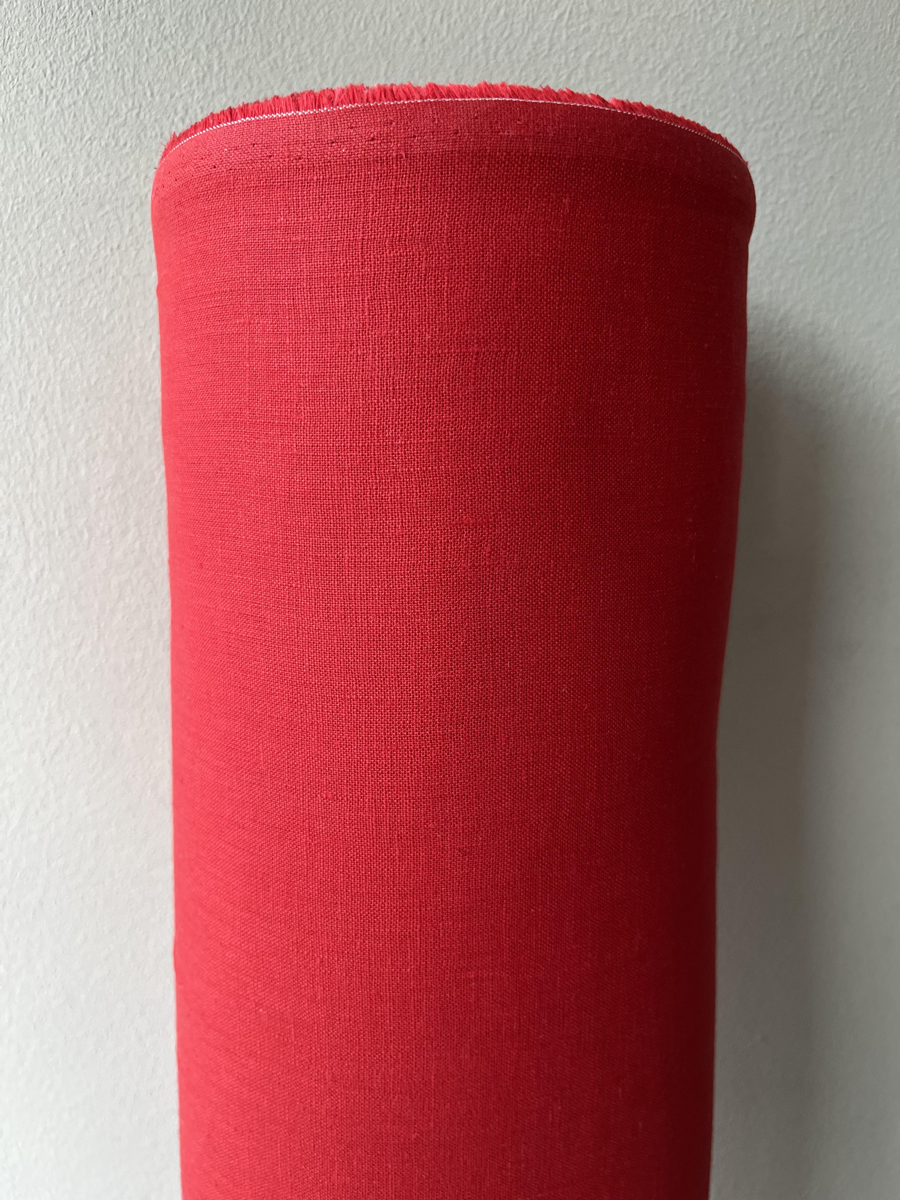 Ткань льняная костюмная Linen Plus 148 см 1427 Красный - фото 3 Ткань льняная костюмная Linen Plus 148 см 1427 Красный - фото 3