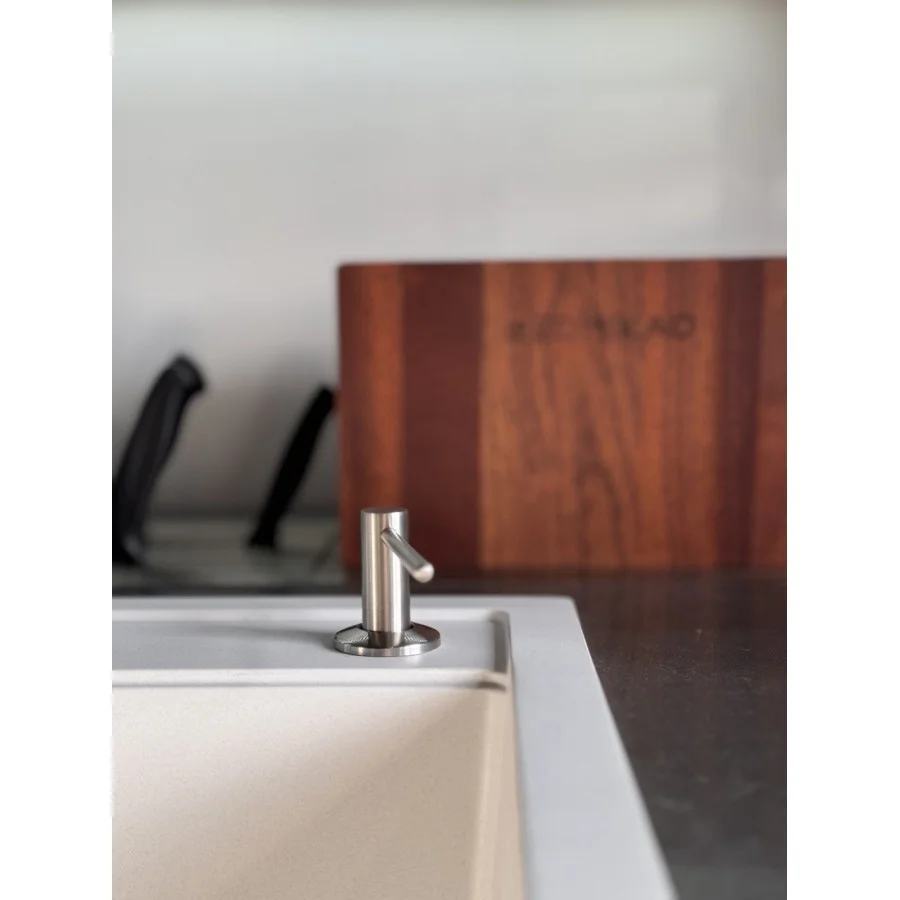 Дозатор миючого засобу LeoMikao SAKURA IN нержавіюча сталь (260312) - фото 4