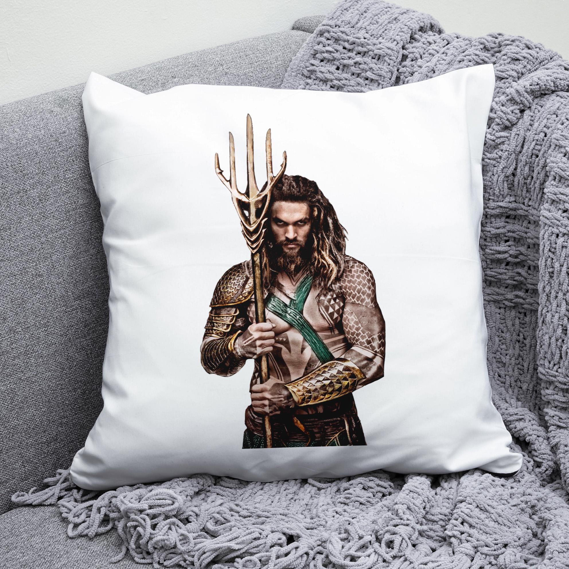 Плюшевая подушка квадрат с принтом Aquaman