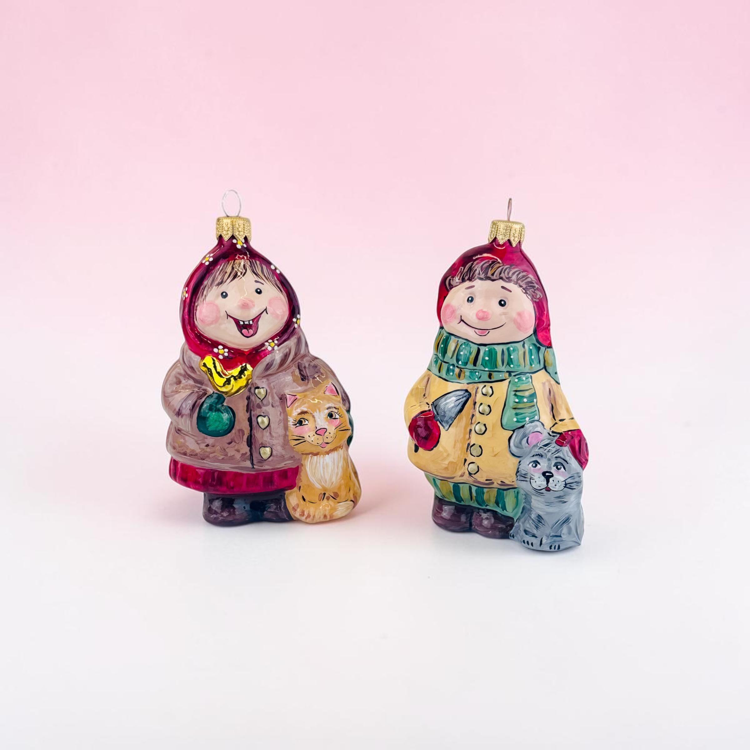Набор елочных игрушек Мальчик и Девочка со зверятами 2 ед. (N 260-30-1)