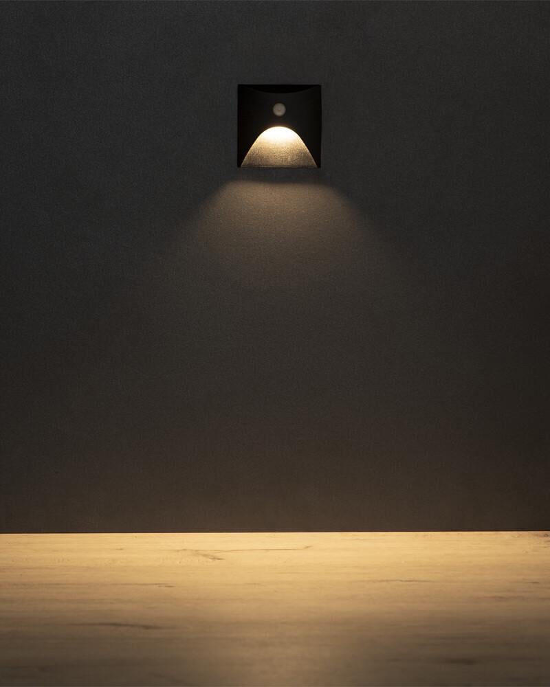 Светильник для подсветки лестницы/коридора Kanlux 39130 Exin LED 1x2,5W 3000K 50Lm IP65 Черный (29900959) - фото 2 Светильник для подсветки лестницы/коридора Kanlux 39130 Exin LED 1x2,5W 3000K 50Lm IP65 Черный (29900959) - фото 2