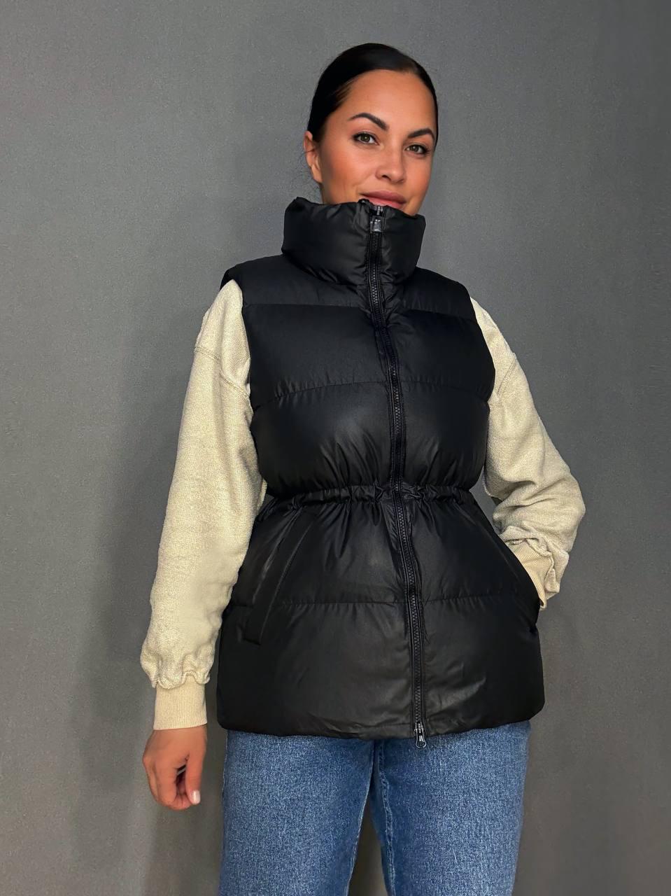 Жилетка женская LADY YEP 10006 длинная с затяжкой на талии р. 46 Черный (5493)