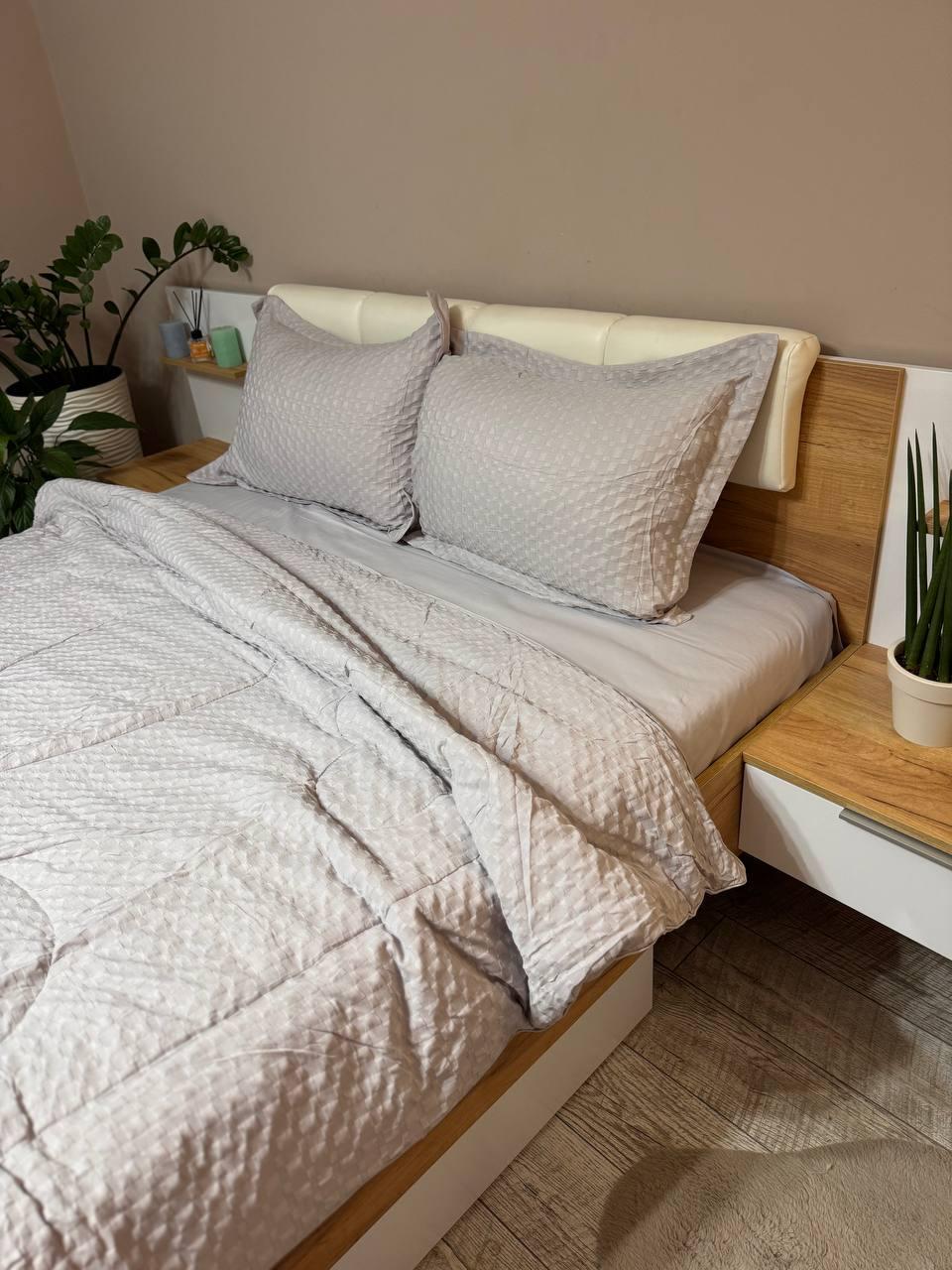 Постельное белье с одеялом сатин евро 200х230 см наволочки 50х70 см 2 шт. Серый (Д-Al-sat-kovdra-001-02) - фото 8