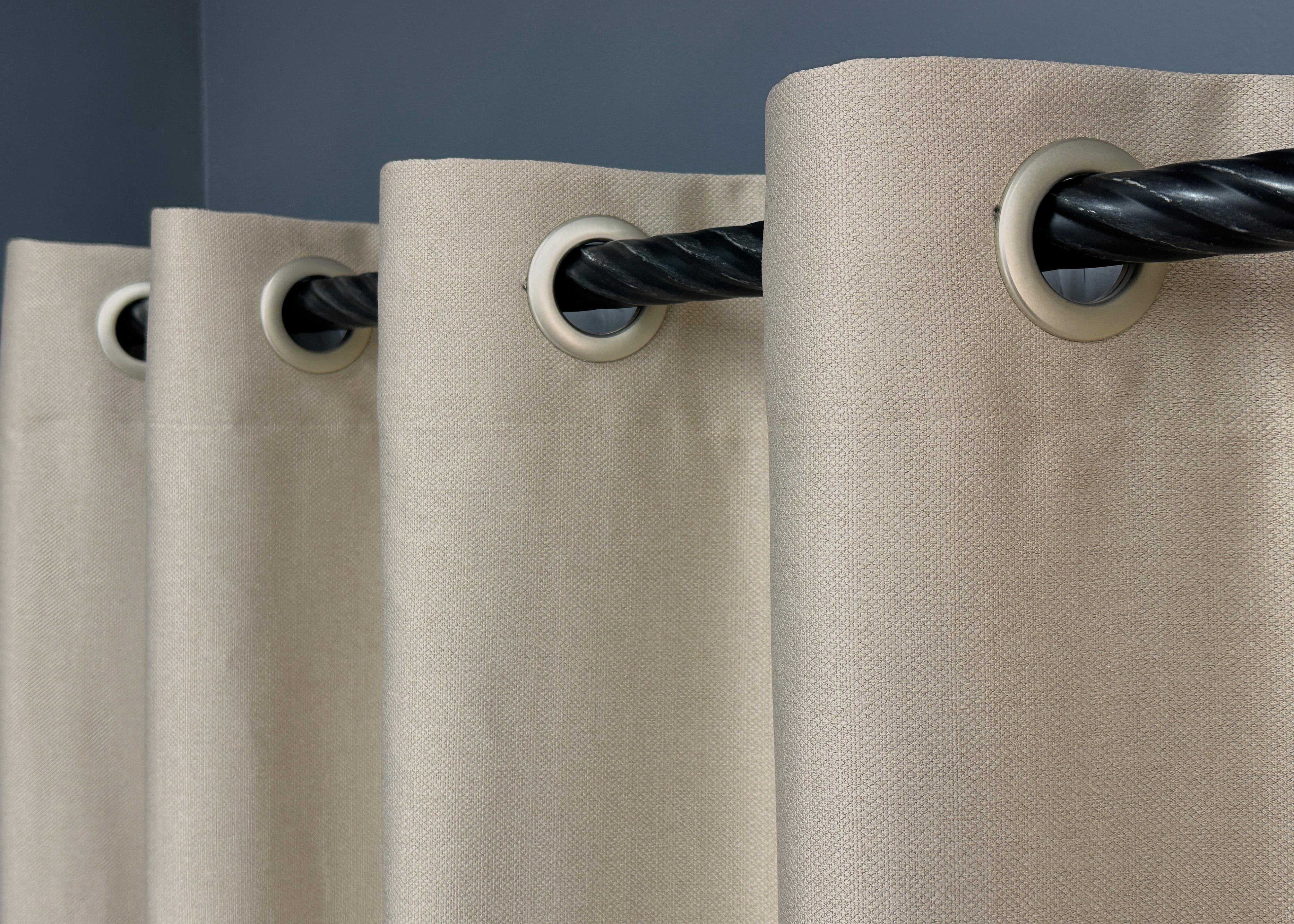 Комплект штор на люверсах VR-Textil Шенил однотонный № 1691ш 150х250 см 2 шт. Бежевый (37-0241) - фото 6 Комплект штор на люверсах VR-Textil Шенил однотонный № 1691ш 150х250 см 2 шт. Бежевый (37-0241) - фото 6