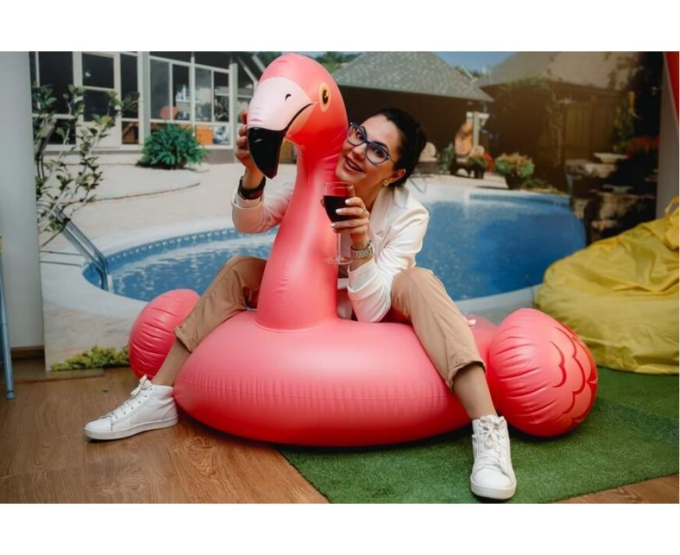 Плотик для катання надувний Фламінго вініловий до 40 кг 147х140х94 см Рожевий (21-9-57558) - фото 4 Плотик для катання надувний Фламінго вініловий до 40 кг 147х140х94 см Рожевий (21-9-57558) - фото 4