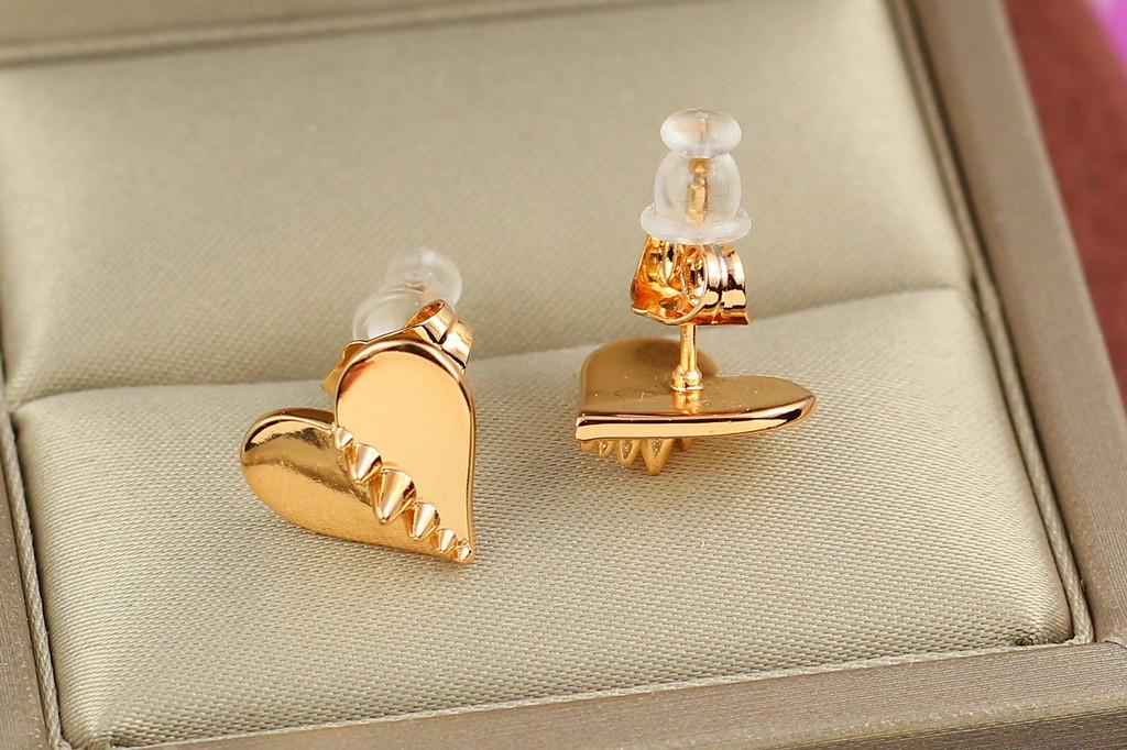 Серьги гвоздики Xuping Jewelry Строгое сердце 1,3 см Золотистый