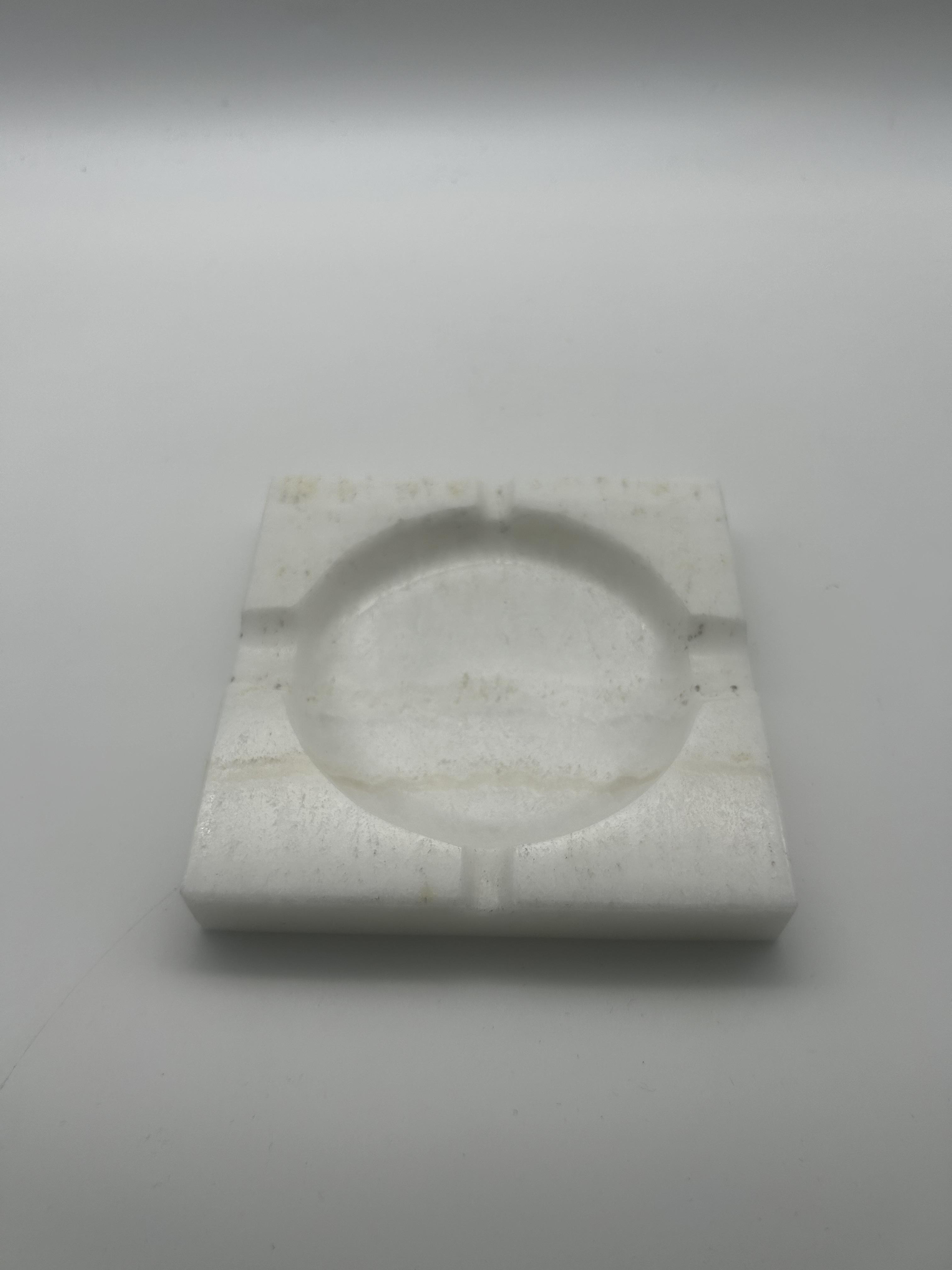 Попільничка мармурова квадратна MARKAM 14 см Білий (6277219) - фото 5 Попільничка мармурова квадратна MARKAM 14 см Білий (6277219) - фото 5