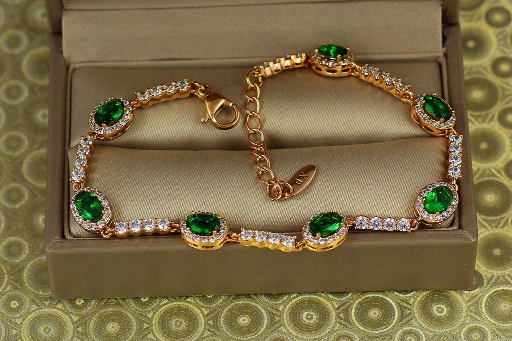 Браслет Xuping Jewelry малинки с зелеными камнями на дорожке 17,5 см х 7 мм Золотистый (2313050938)