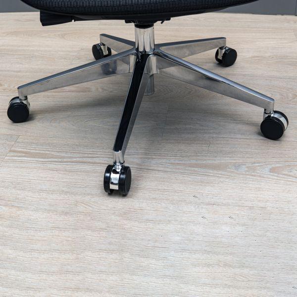 Кресло офисное Эрготекс Synchro Черный (1659050) - фото 9 Кресло офисное Эрготекс Synchro Черный (1659050) - фото 9