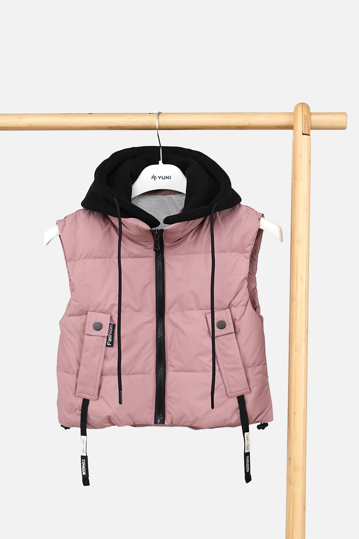 Жилет для девочки утепленный ЦБ-00290297 92 см Пудровый