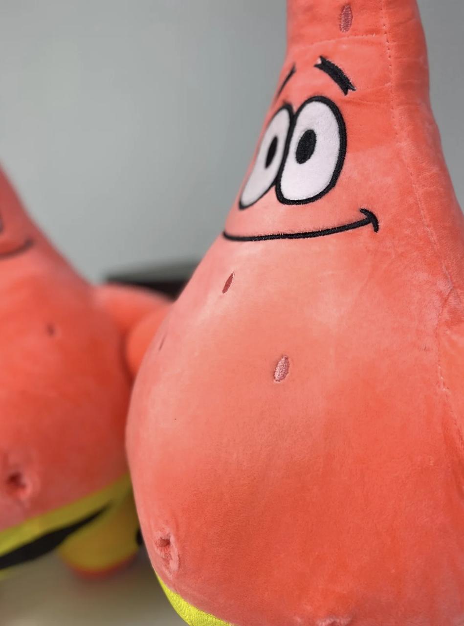 Мягкая игрушка-объятия Морская звезда Патрик 45 см Розовый (E33179) - фото 5 Мягкая игрушка-объятия Морская звезда Патрик 45 см Розовый (E33179) - фото 5