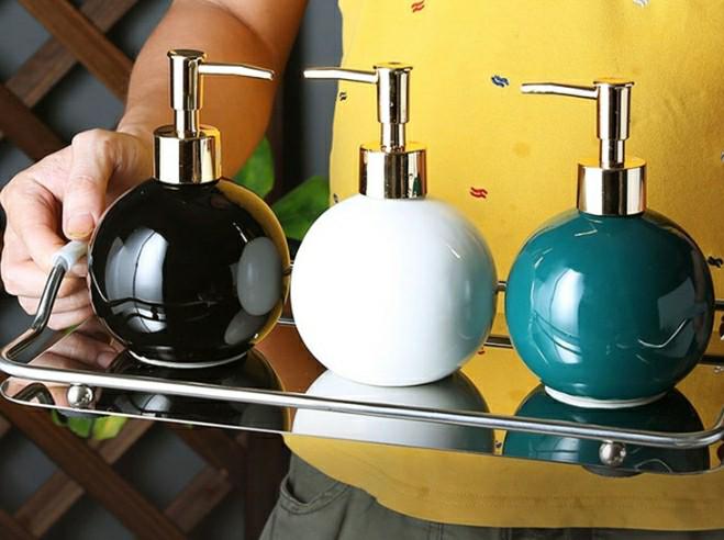 Форма молд дозатор для мила з епоксидної смоли Куля (3572) - фото 3 Форма молд дозатор для мила з епоксидної смоли Куля (3572) - фото 3