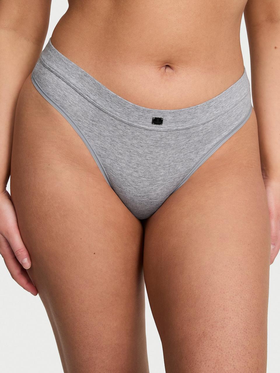 Трусики женские Victoria's Secret Logo Thong Cotton M Серый (2126439778338)