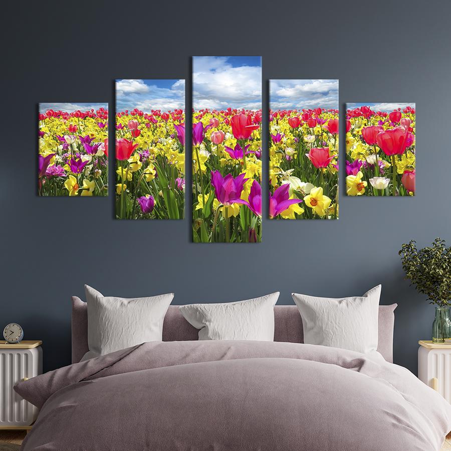 Картина на холсте Поле тюльпанов под ясным небом 187x94 см (1006-52)