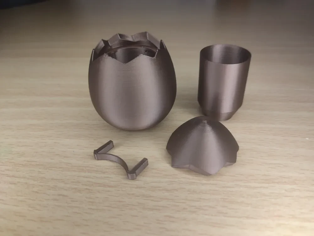Коробка прыгающая скорлупа Jumping Eggshell Easter Egg with Surprise 3D-печать